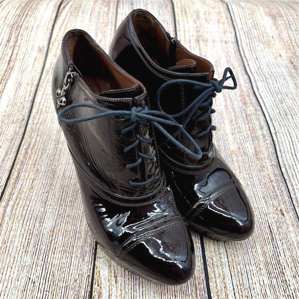 Donald J Pliner Women's Size 9.5 Burgundy Patent Leather Stiletto‎ Heel Booties
